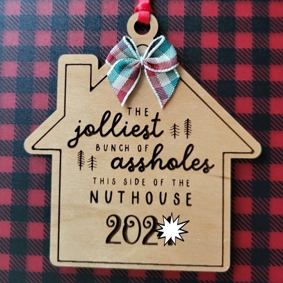 2025 National Lampoon's Christmas Vacation Jolliest Bunch Ornament - Picture 2 of 8